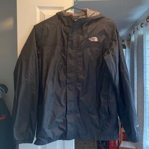 THE NORTH FACE HYVENT BLACK RAIN JACKET- NEW WITHOUT TAGS